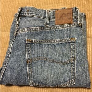 Lee Relaxed Straight Leg Jeans 34x32